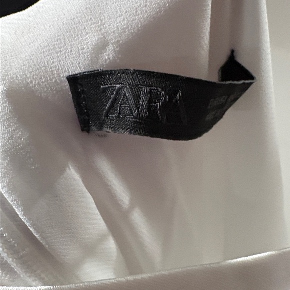 NWOT!! Zara White Satin Slip Dress with Black Label Detail - Picture 4 of 6
